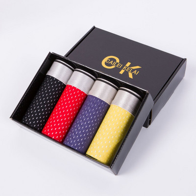 Légáteresztő anyagból készült 4 db boxer szett