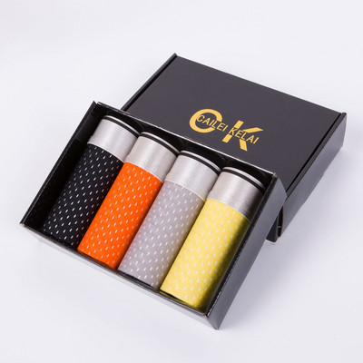 Légáteresztő anyagból készült 4 db boxer szett