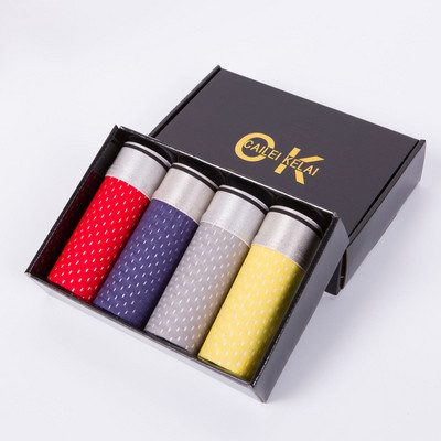 Légáteresztő anyagból készült 4 db boxer szett