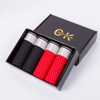 Légáteresztő anyagból készült 4 db boxer szett