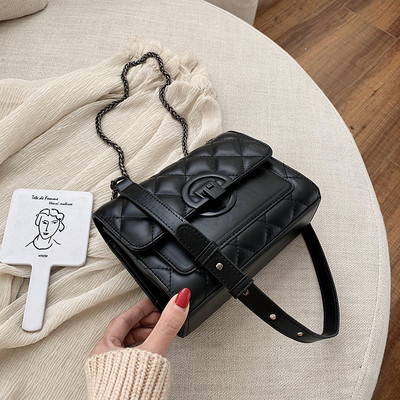 Női mindennapi válltáska öko bőrből