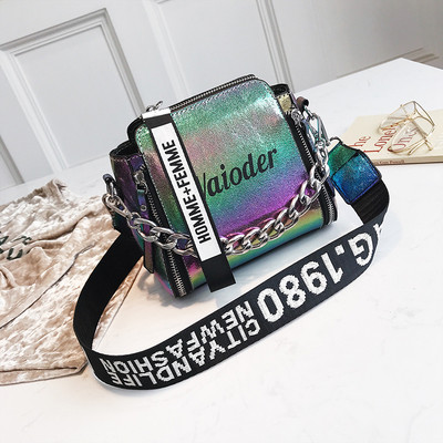 Modern női mini táska hosszú füllel