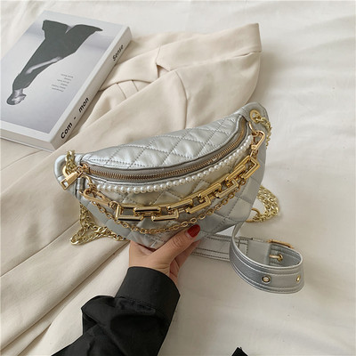 Stílusos női válltáska díszgyöngyökkel