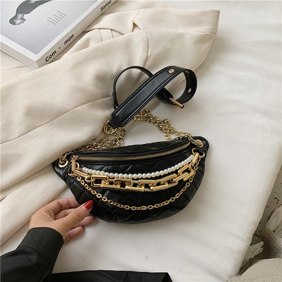 Stílusos női válltáska díszgyöngyökkel