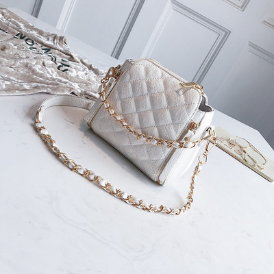 Hétköznapi női mini táska hosszú füllel