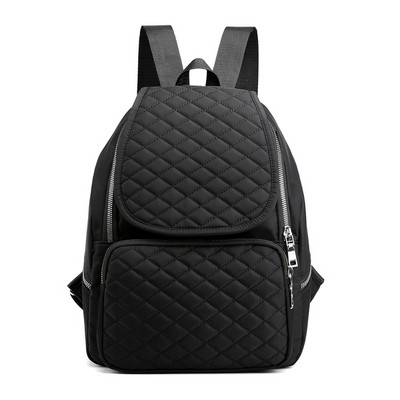 Korszerű női hátizsák elülső zsebbel