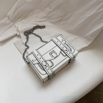 Öko bőrből készült, négyzet alakú női topiktáska