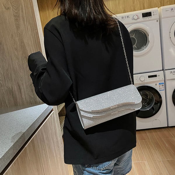 Stílusos női kis táska fényes hatással