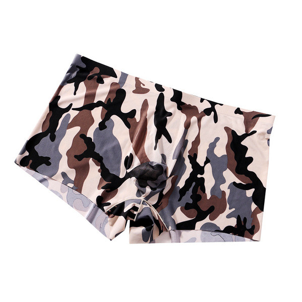 Színes férfi boxer mintával