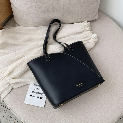 Γυναικεία casual τσάντα από οικολογικό δερμάτινο κλασικό μοντέλο