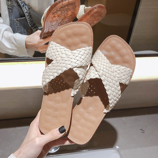 Női alkalmi papucs keresztpánttal