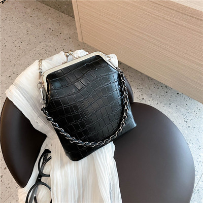 Μοντέρνα γυναικεία μίνι τσάντα απλό μοντέλο