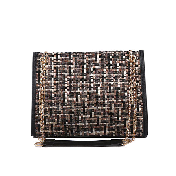 Dabartinis moteriškas krepšys su metalinėmis rankenomis tipo grandinėle