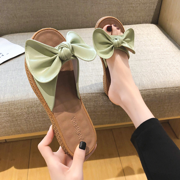 Naiste vabaaja sussid lameda talla ja ökonahast paelaga