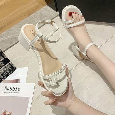 Női alkalmi szandálok és öko-bőr pántok