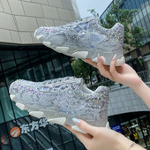 Нов модел дамски маратонки с мрежа и камъни