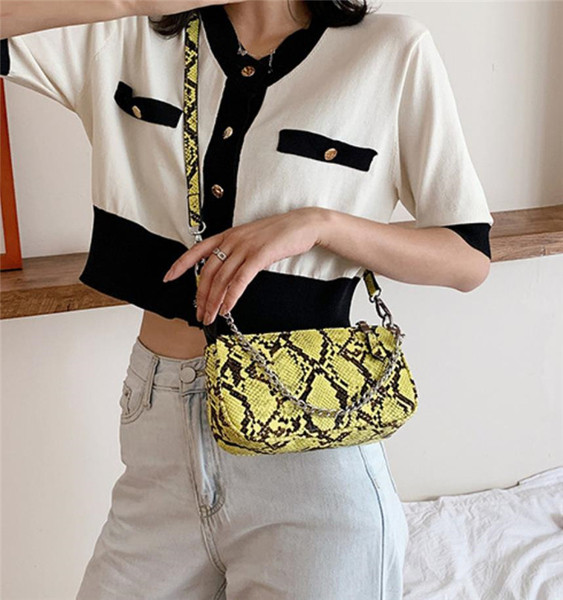 Női téglalap alakú állatmintás táska