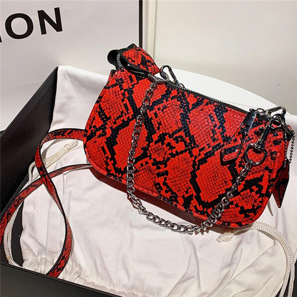 Női téglalap alakú állatmintás táska