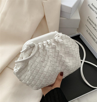 Női bőrtáska - táska típusú