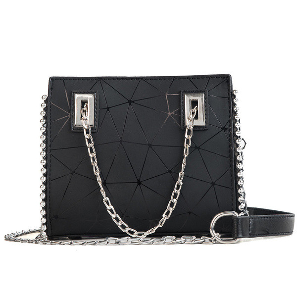 Stilīga sieviešu mini soma ar metāla apdari