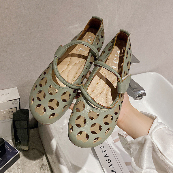 Pantofi de dama din piele cu talpa plate si bretele