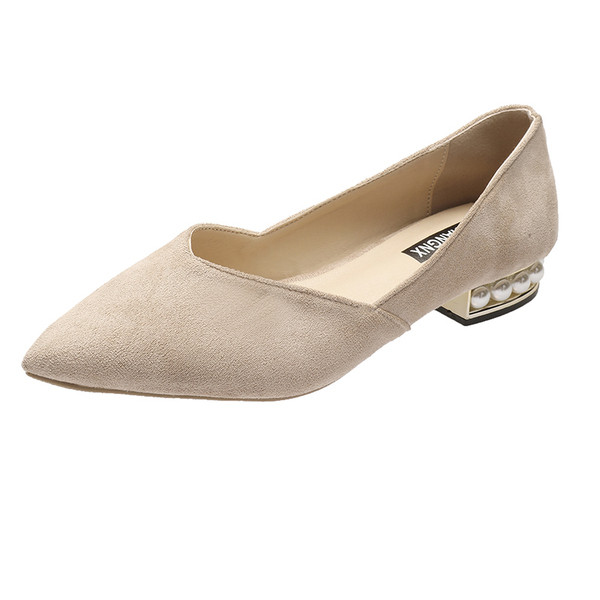 Pantofi de dama actuali model ascutit cu perle