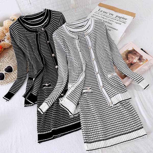 Set de toamnă pentru femei din două părți - vestă și rochie