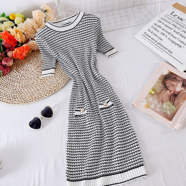 Set de toamnă pentru femei din două părți - vestă și rochie