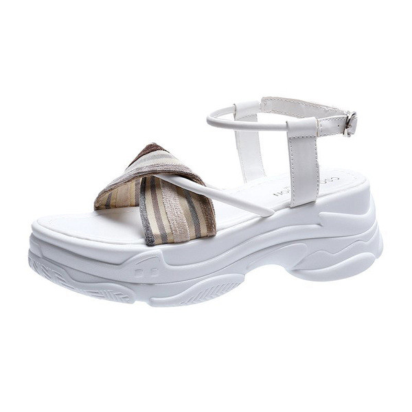 Дамски модерни  сандали с висока платформа 