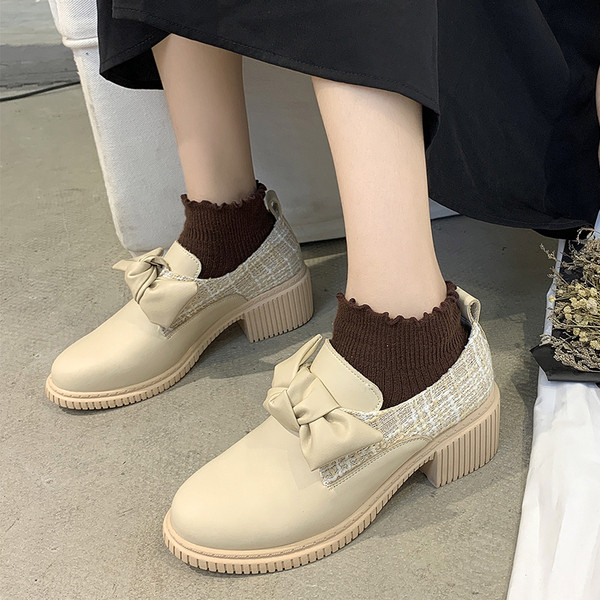 Ежедневни дамски обувки с панделка