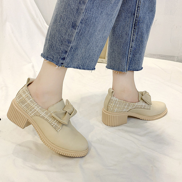 Ежедневни дамски обувки с панделка