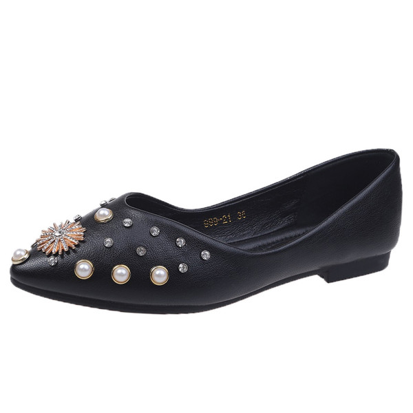 Pantofi moderni de dama cu perle