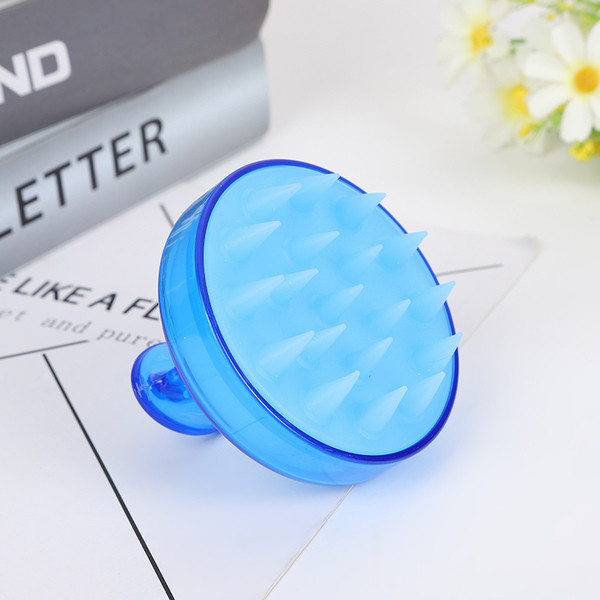 Perie de plastic pentru masarea scalpului
