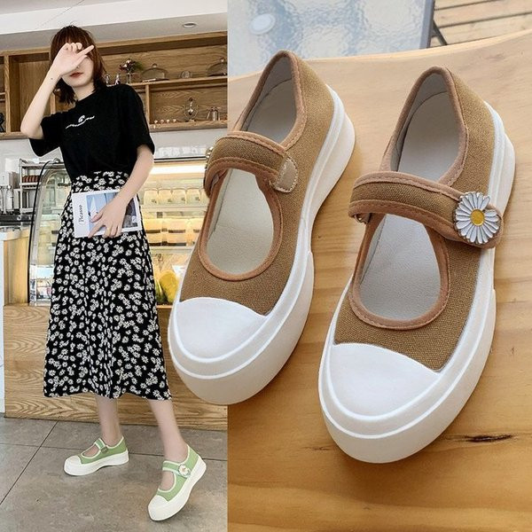 Ежедневни дамски обувки с велкро лепенка и маргаритка 