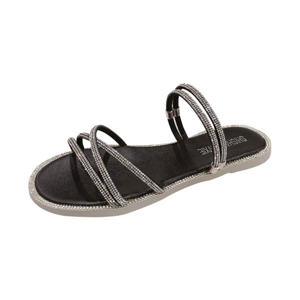 Дамски сандали с лъскави каишки 