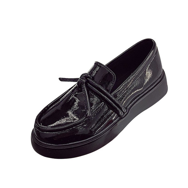 Pantofi de dama din piele cu sireturi