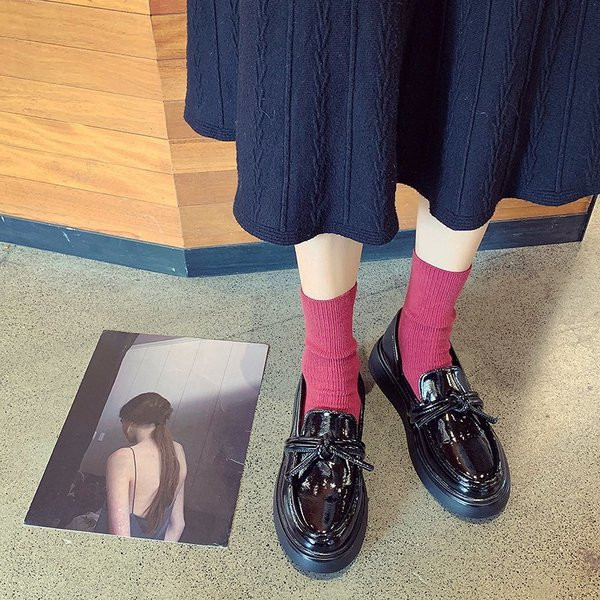 Pantofi de dama din piele cu sireturi