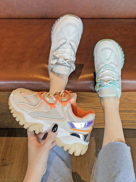 Model nou de adidasi sport dama cu talpa inalta aspra