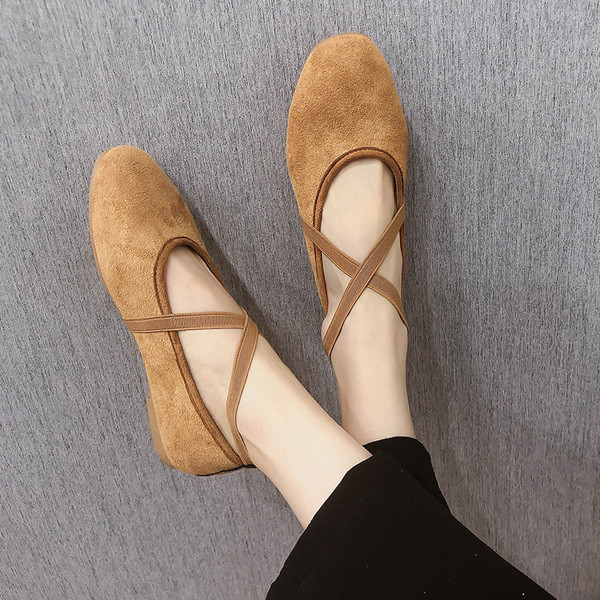 Pantofi casual de dama cu talpa plate si curea transversala