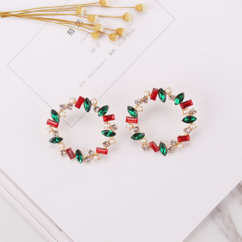 Модерни обеци с цветни камъни в кръгла форма 