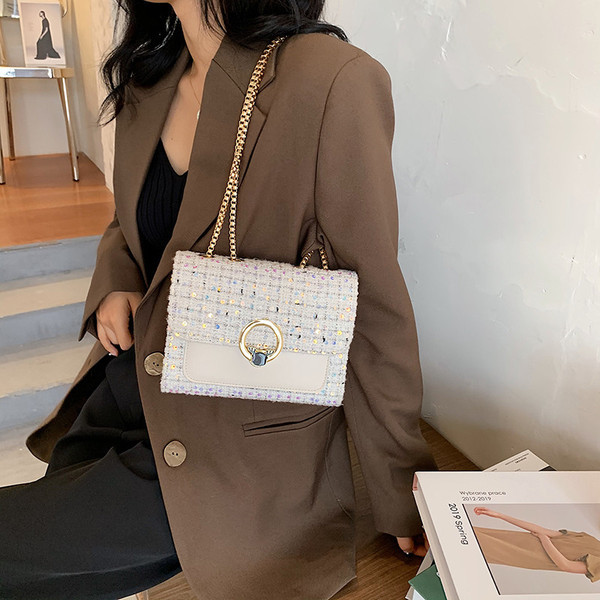 Geanta de mana patrata cu paiete