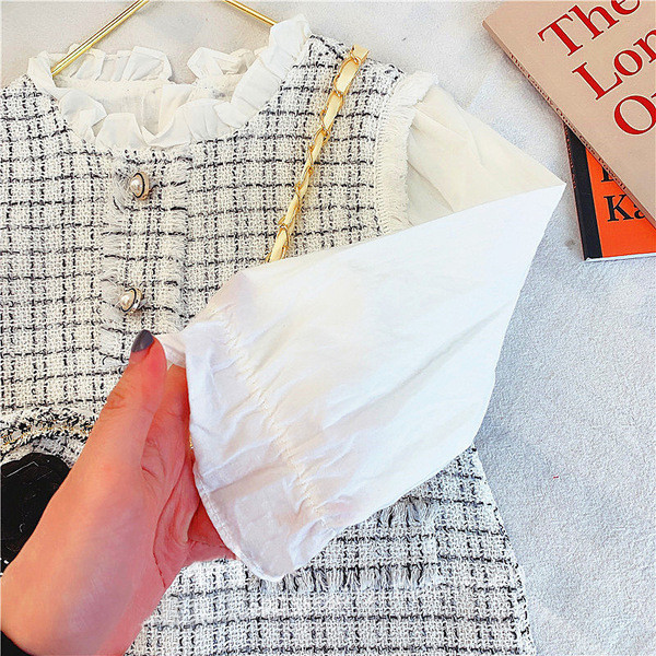 Rochie elegantă de toamnă pentru fete cu mâneci lungi