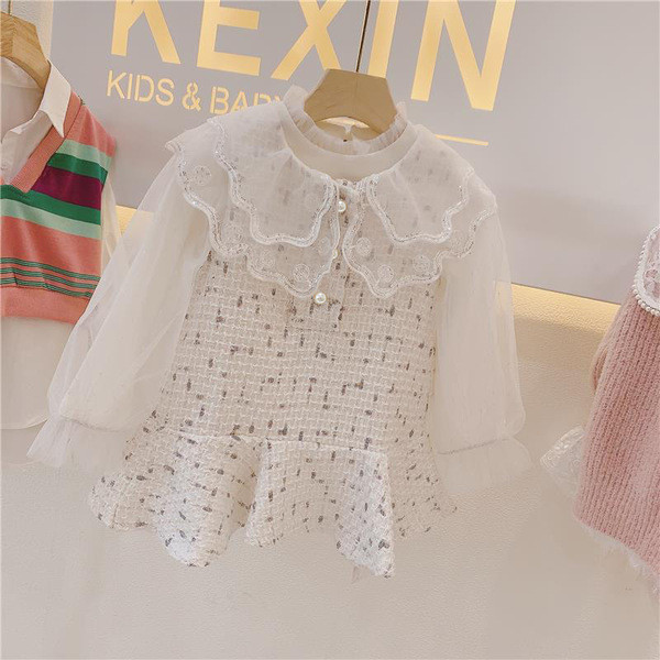 Rochie de copii eleganta pentru fete cu nasturi si guler sigilat