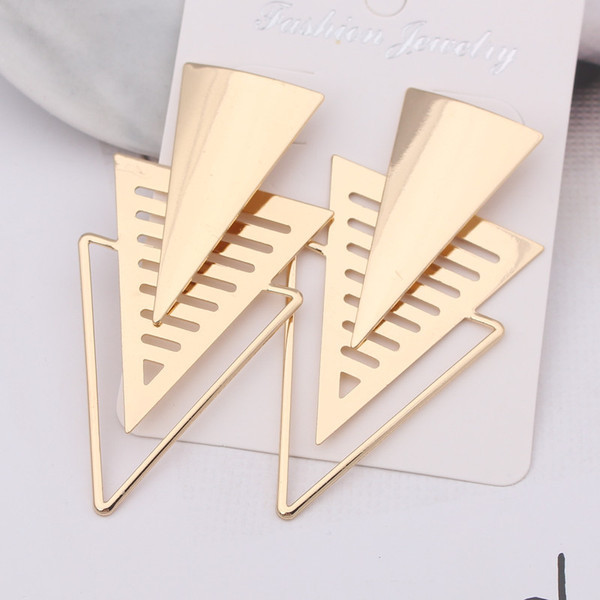 Cercei de damă din aur - cinci modele