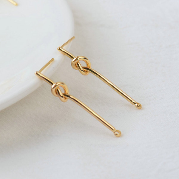 Cercei de damă moderni - nod