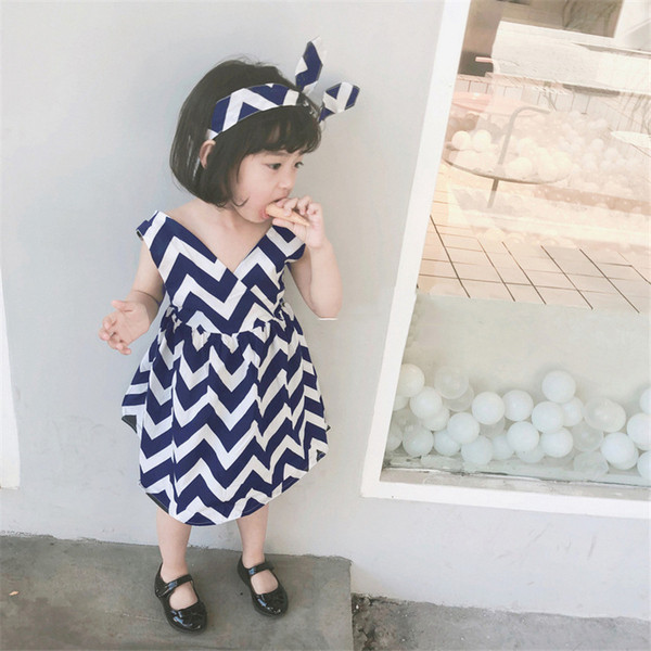 Rochie moderna pentru copii cu decolteu in V si spate gol