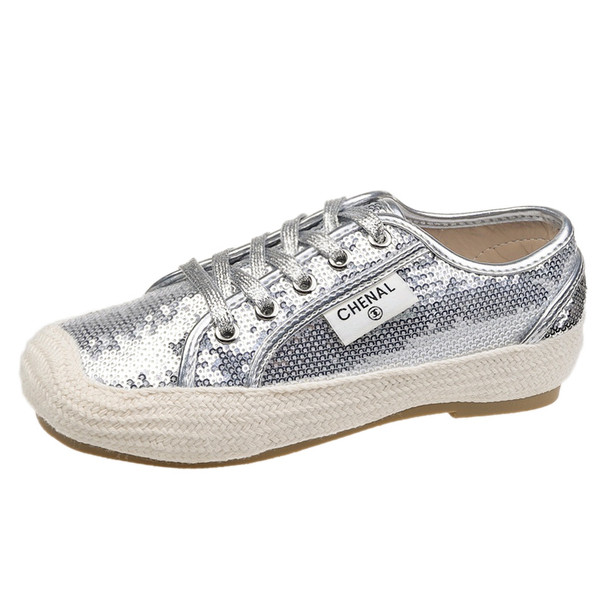 Tenisi moderni de dama cu paiete si talpa plata