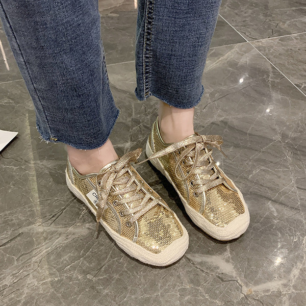 Tenisi moderni de dama cu paiete si talpa plata