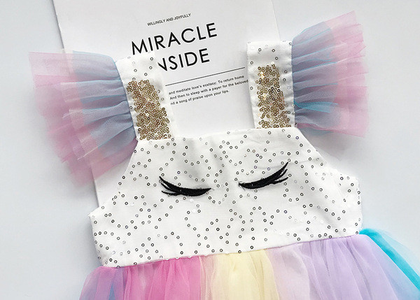 Rochie pentru copii model nou pentru baieti cu tul colorat