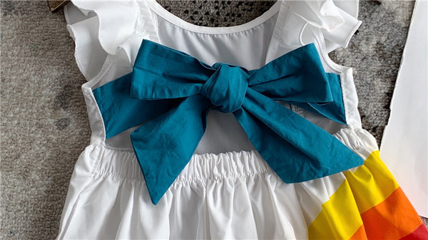 Rochie moderna pentru copii pentru fete cu aplicatie